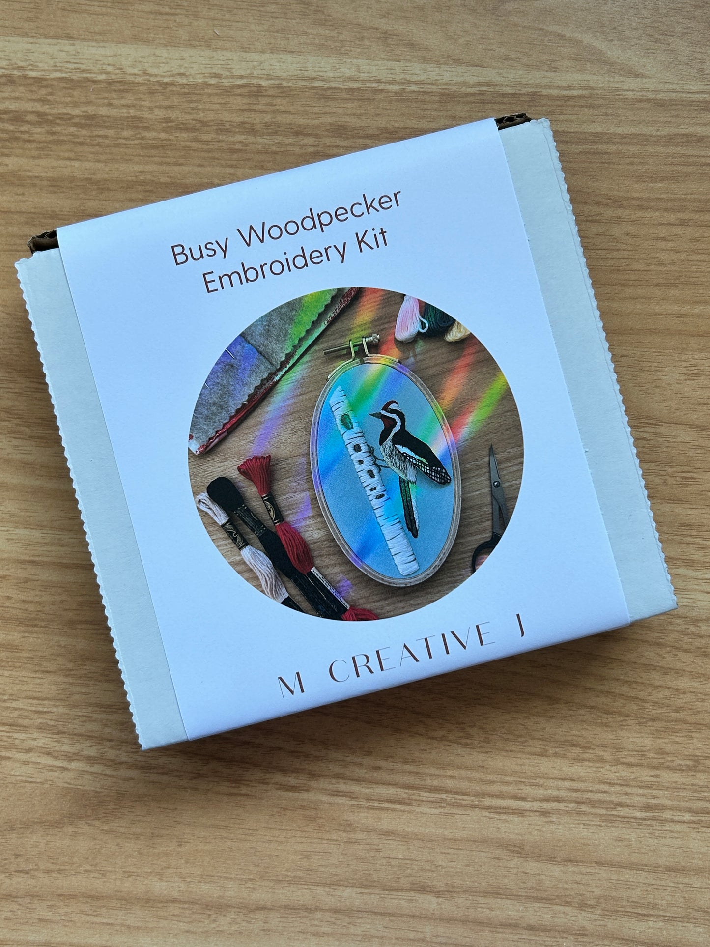 Busy Woodpecker - 3D Bird Advanced Embroidery Kit