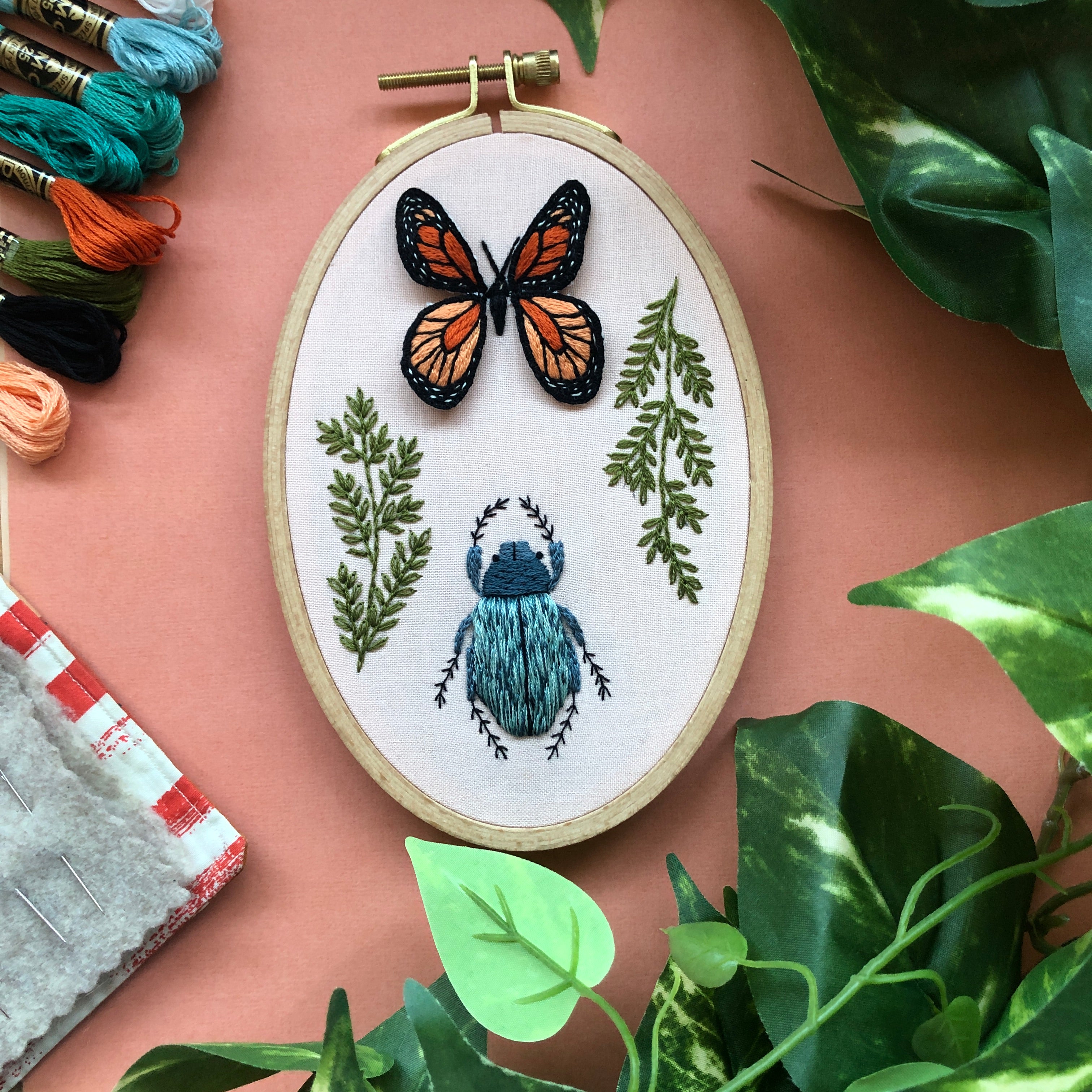 Small Insect Embroidery Bug Collector- 3D Insect Embroidery Kit for Advanced Stitchers – MCreativeJ