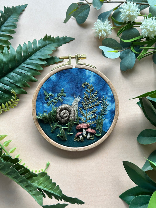 Woodland Snail - 3D Raised Stitching - Advanced Embroidery Kit