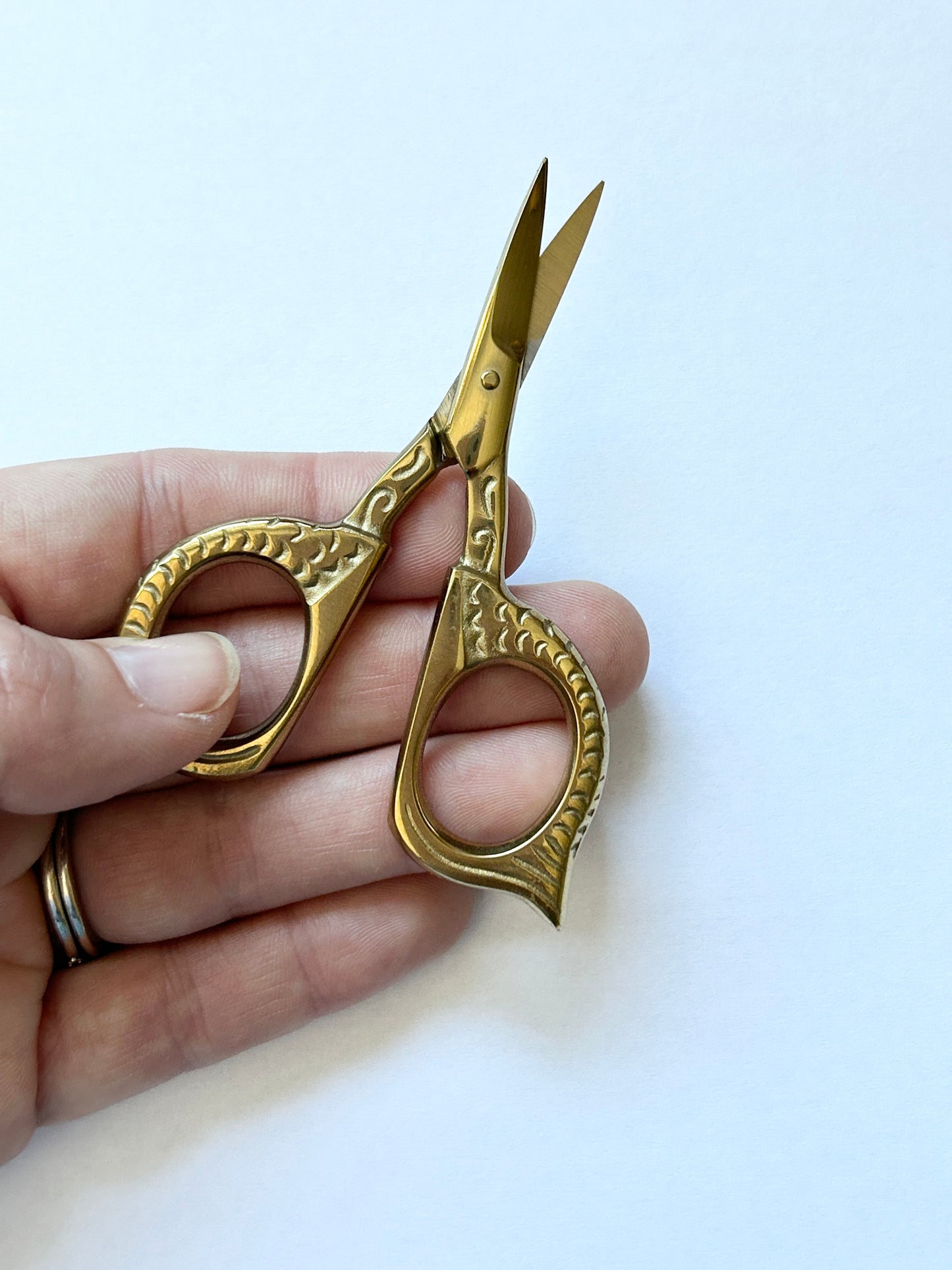 Gold Owl Embroidery Craft Scissors